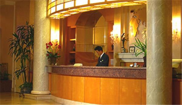 Jj Grand Hotel Los Angeles Exterior photo